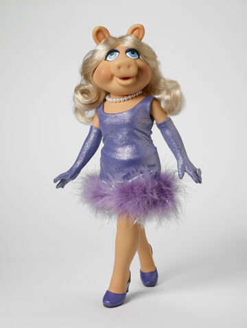 File:Basicpiggy2010.jpg