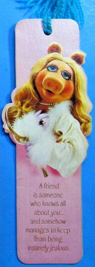 File:Hallmark 1980 bookmark miss piggy.jpg