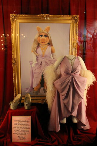 File:Piggy el capitan 5.jpg