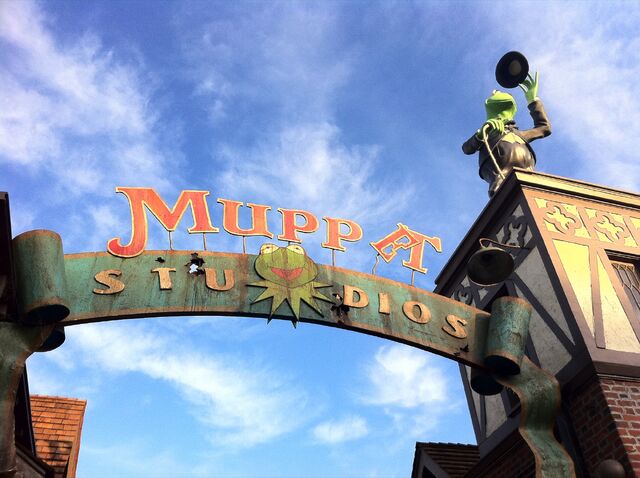 File:Muppet-Studios.jpg