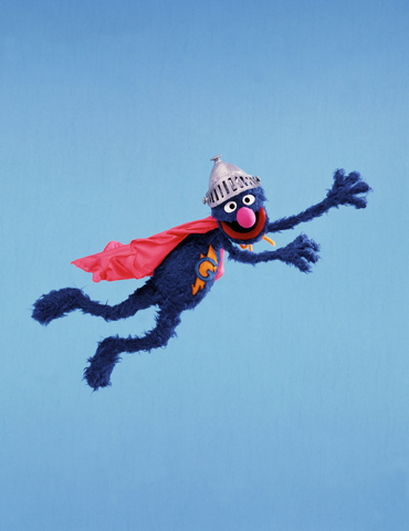 File:Super Grover in flight.png