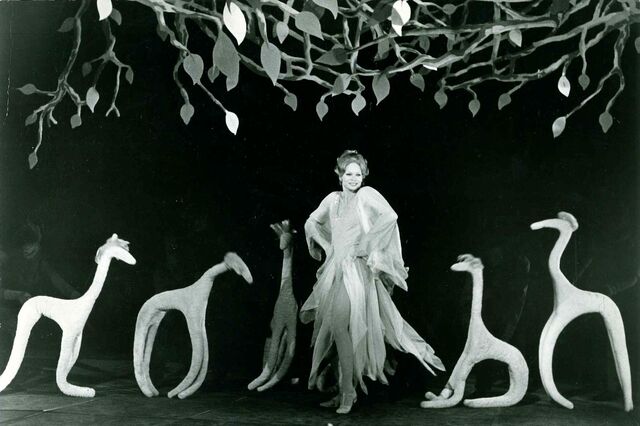 File:Juliet prowse tms.jpg