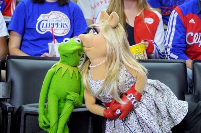 File:Muppets Clippers 2.jpg
