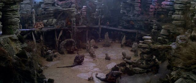 File:TheDarkCrystal-MysticValley.jpg