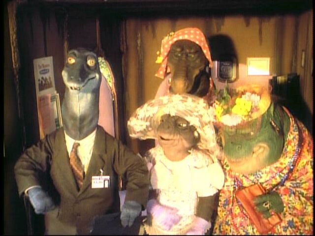 File:Inspector-dinosaurs.jpg