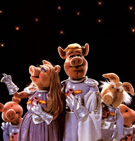File:Piscrew.jpg