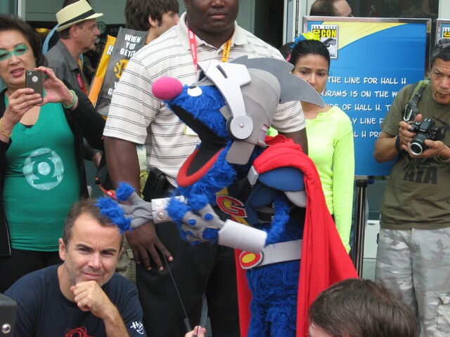 File:ComicCon2012 Super Grover 04.jpg