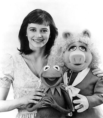 File:Jenny kermit piggy.jpg