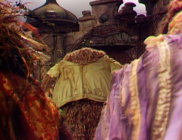 File:Invisible gorg heads.jpg