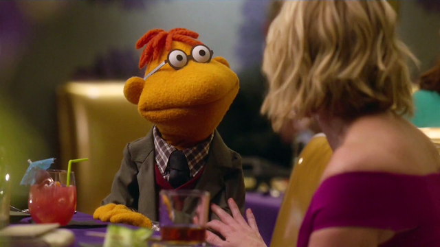 File:TheMuppets-S01E08-Scooter&Chelsea-Date02.png
