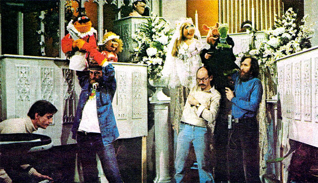 File:Kermitpiggywedding.jpg