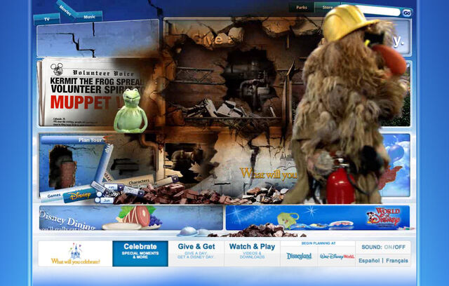 File:Disneyparksgive.com-26.jpg