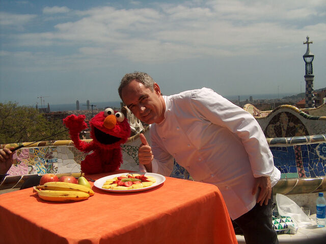 File:Ferran adria and elmo.jpg