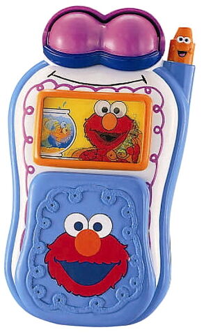 File:Talking cell phone 2.jpg