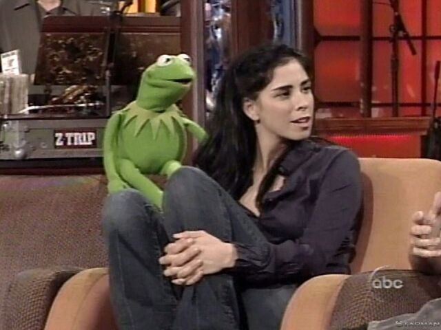 File:Sarha and kermit.jpg