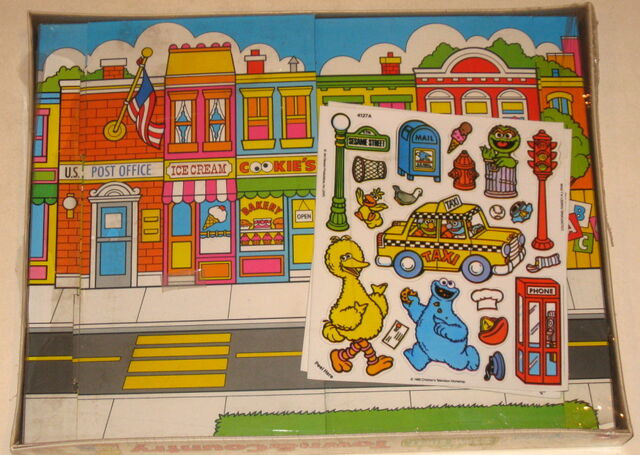 File:Colorforms 1990 town & country play set 2.jpg