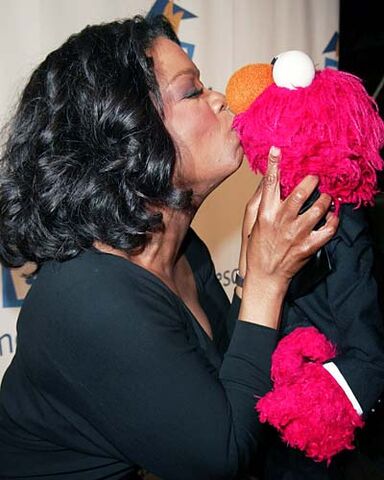 File:Oprah elmo 400.jpg