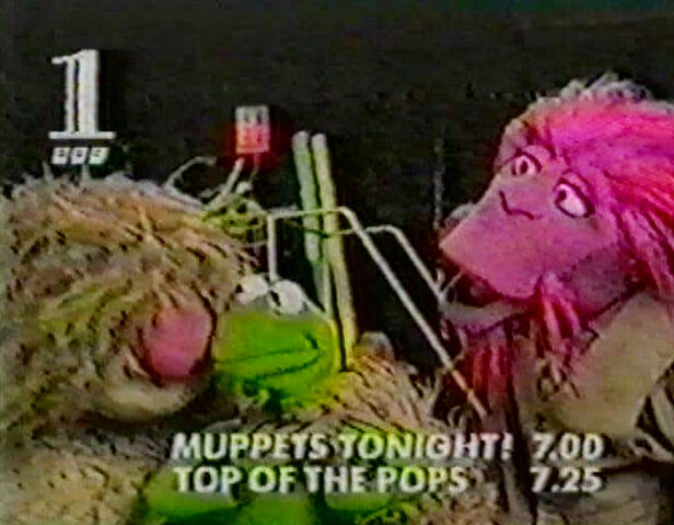 File:Kiss Aretha Kermit BBC1.jpg