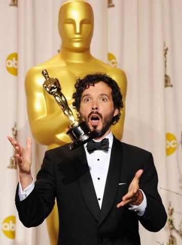 File:BretMcKenzie-Oscar.jpg