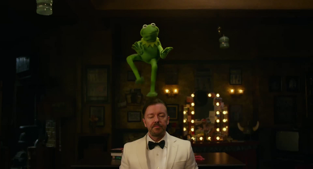 File:MMWtrailerNov20-0095.png