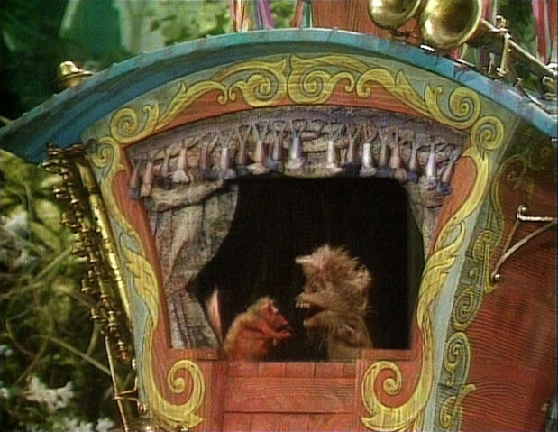File:TheTaleOfTheBunnyPicnic-StorytellerPuppets02.jpg