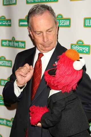 File:2009gala-bloomberg.jpg