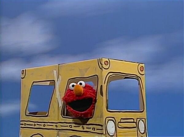 File:ElmoBus2.jpg