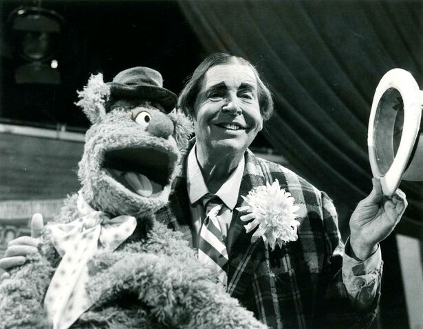 File:Milton Berle02.jpg