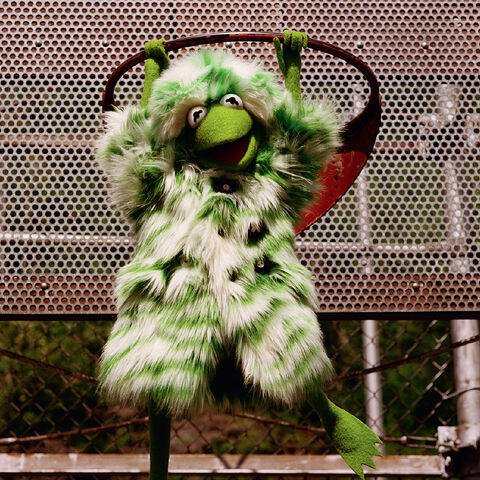 File:Love magazine Kermit.jpg