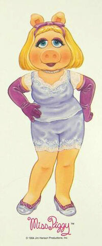File:GoldenPaperDoll03.jpg