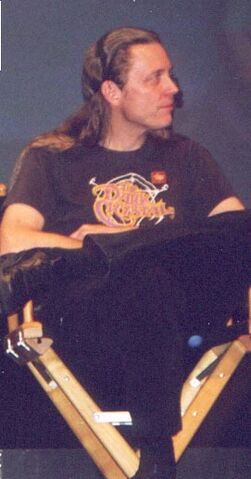 File:Muppetfeststevecrystal.jpg