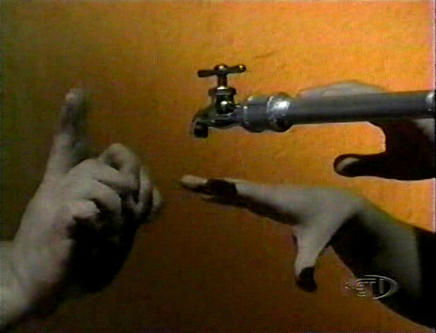 File:PS-HandTheatre.jpg