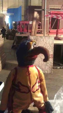 File:Gonzo-themuppetsagain.jpg