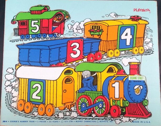 File:Playskool1974Train5pcs.jpg