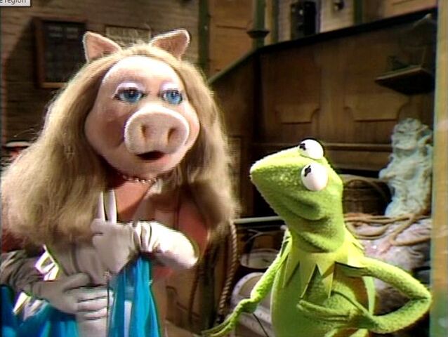 File:111kermitpiggy.jpg