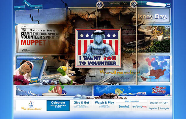 File:Disneyparksgive.com-15.jpg