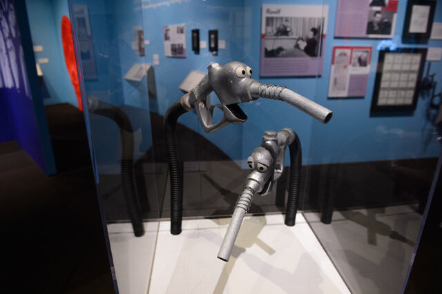 File:Hensonexhibitopening-016.jpg