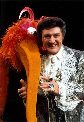 File:Liberace09.jpg