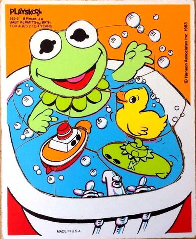File:Playskool1983BabyKermBath8pcs.jpg
