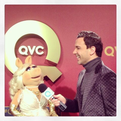 File:QVC-Piggy&GeorgeKotsiopoulos-(2014-02-28).jpg