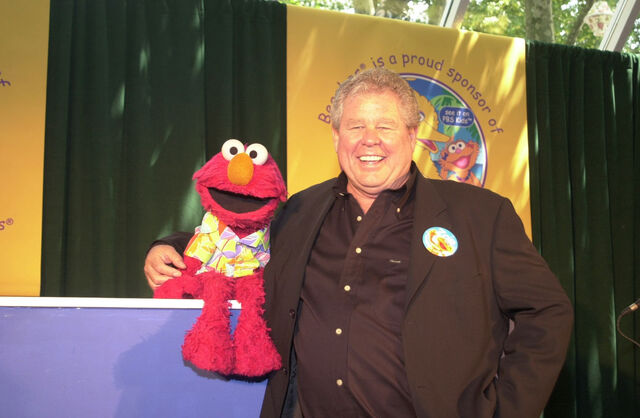 File:Beaches launch party.jpg