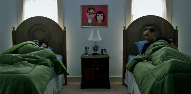 File:FredandCarrieBeds.jpg