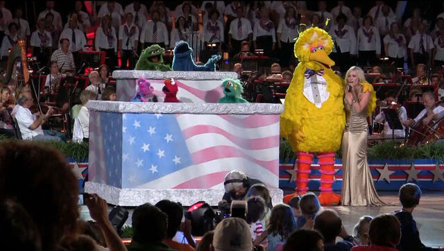 File:A-Capitol-Fourth-rehearsal-from-YouTube.jpg