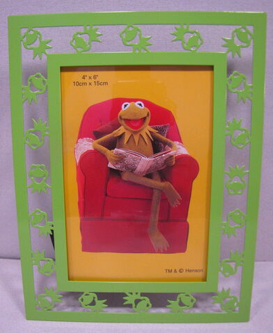 File:Graves moller frame 2.jpg