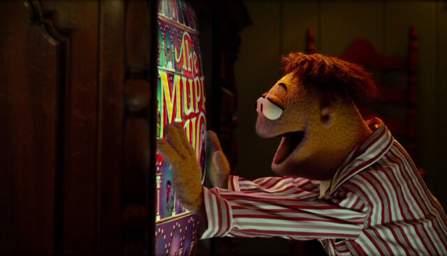 File:Walter touching TV.jpg