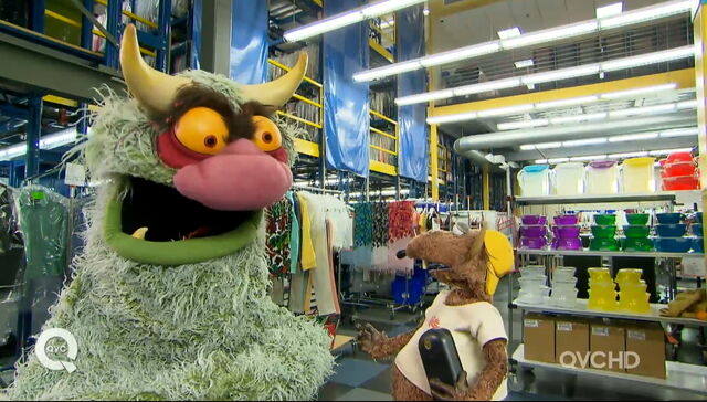 File:Qvc rizzo carl 4.jpg
