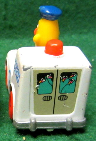 File:Bertspigeonpatrol2.jpg