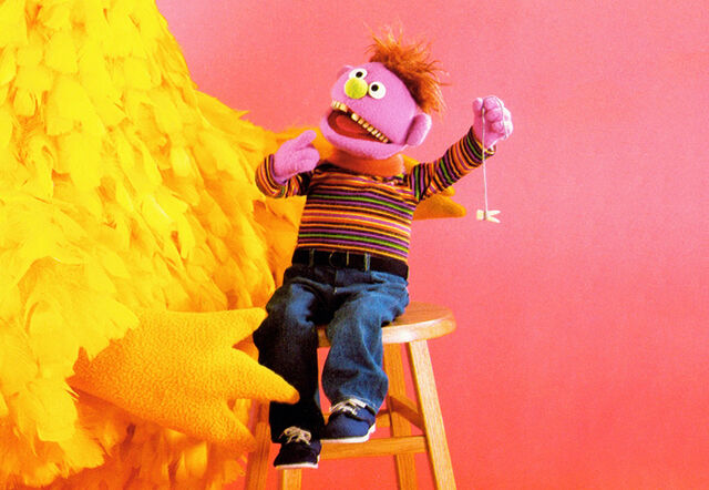 File:Rocky-WigglyTooth.jpg
