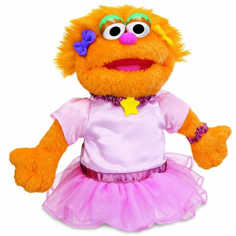 File:Gundpuppet.zoe.jpg