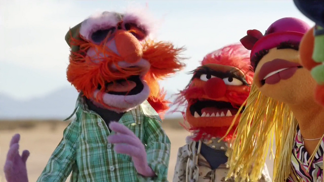 File:TheMuppets-S01E06-EM-OutsideFighting01.png